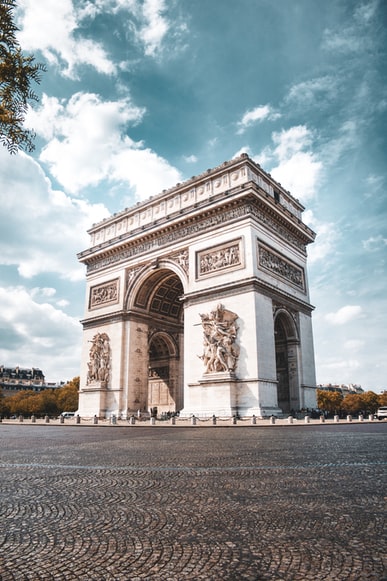 6 Landmarks To Visit In Paris