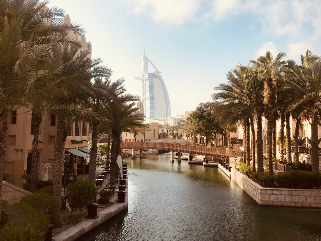 7 Reasons To Visit Dubai